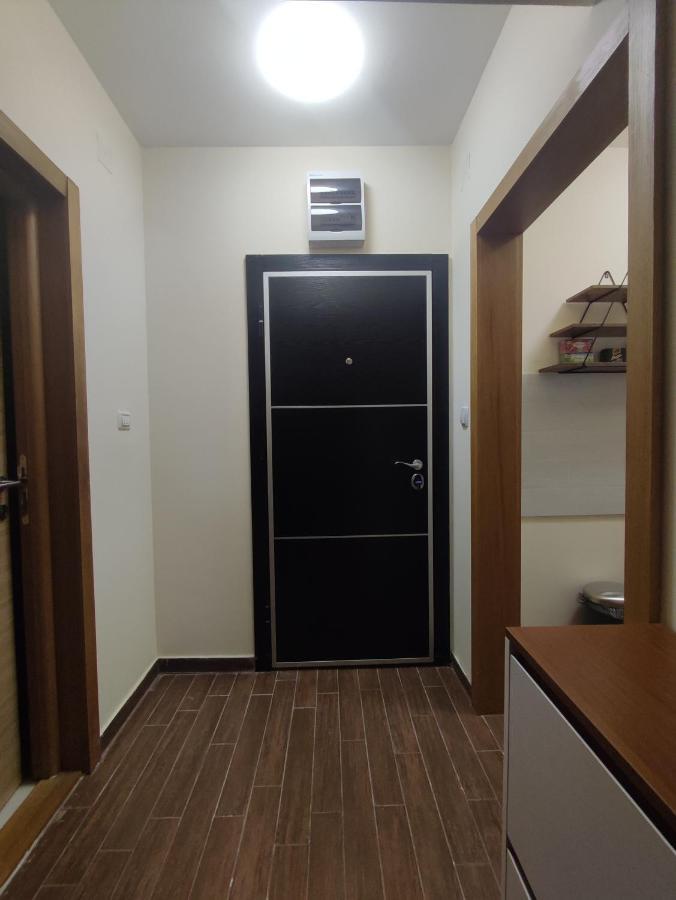 Suncani Apartman 36, Brzeće Екстериор снимка